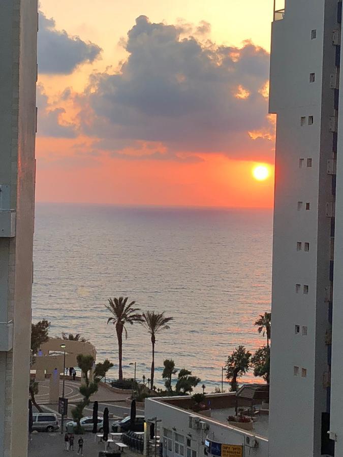 Royal Sea Studio Netanya Eksteriør billede